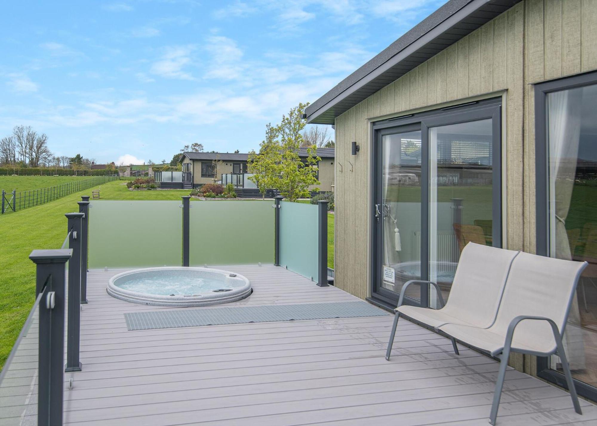 Midsomer Lodges Pilton 객실 사진